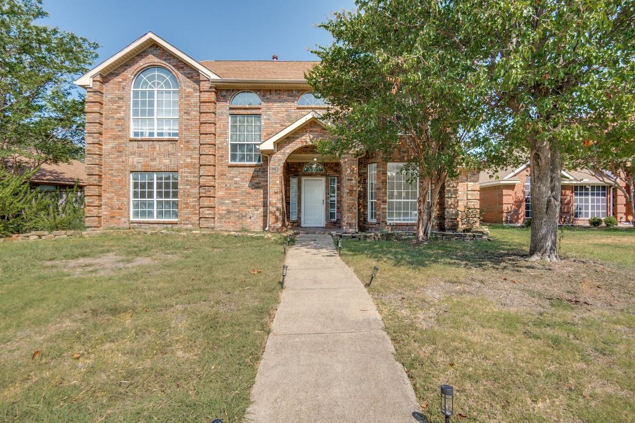 1005 Craig Dr - Photo 2 of 20