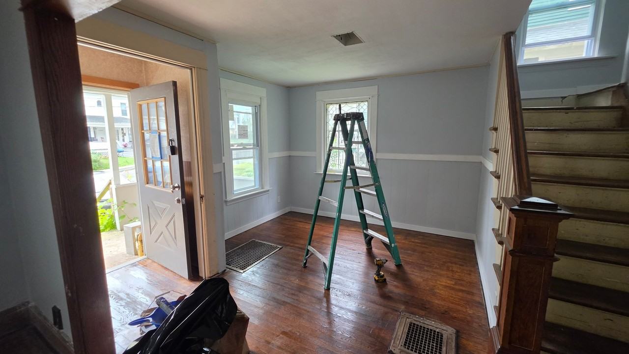 1606 W Colvin St - Photo 6 of 11