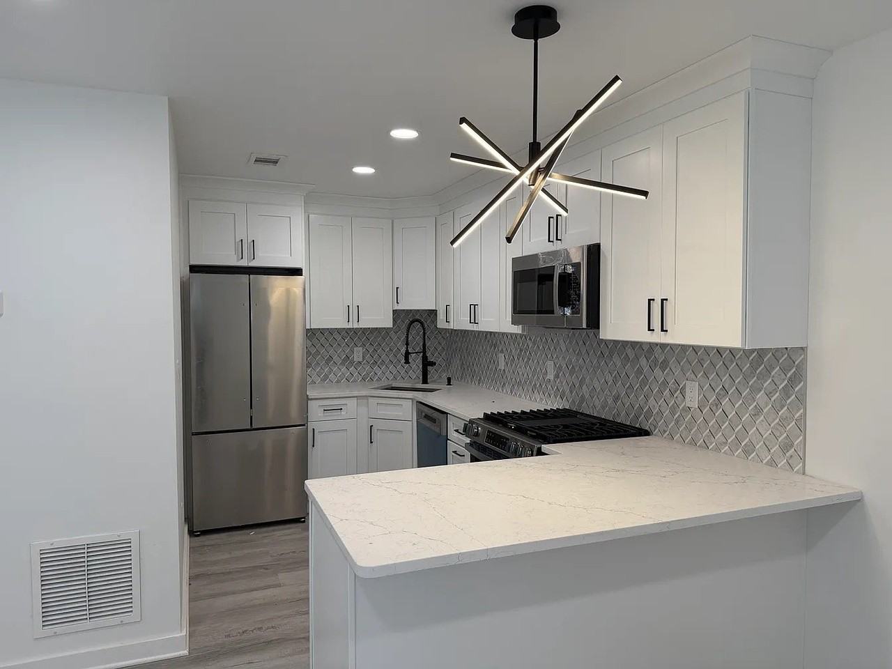 79 Forest St #2 - Photo 3 of 6
