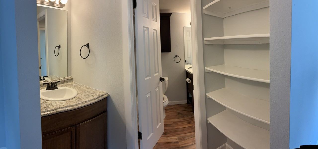 128 W Rockrimmon Blvd #201 - Photo 5 of 20