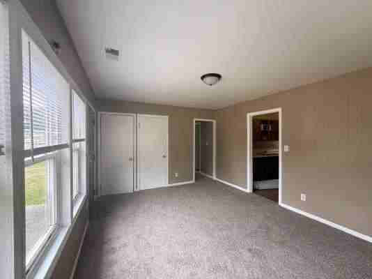 1508 Seville Ave, Kalamazoo, Mi 49004, Usa - Photo 4 of 9