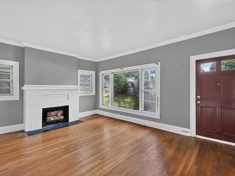 2117 S 13th St - Photo 3 of 6