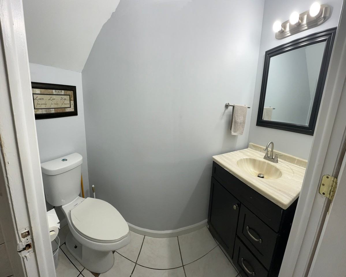145 Sutcliffe Ln - Photo 4 of 20