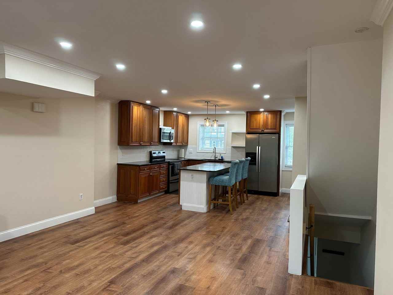 145 Sutcliffe Ln - Photo 7 of 20