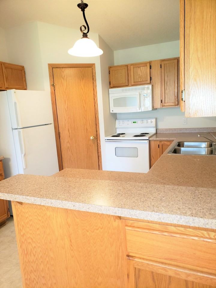 Peitz Ave - Photo 2 of 15