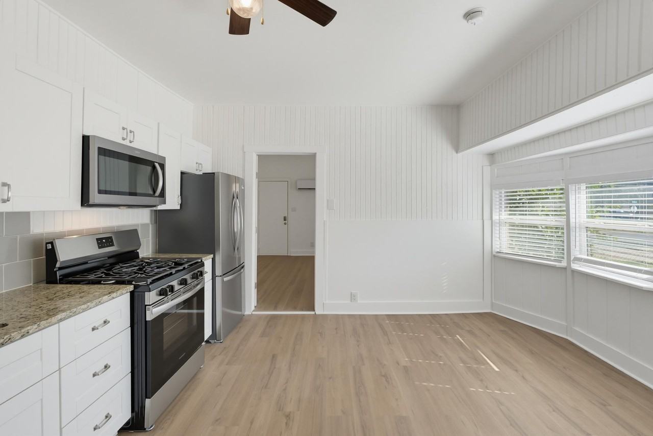 1849 S 14th St - Photo 6 of 20