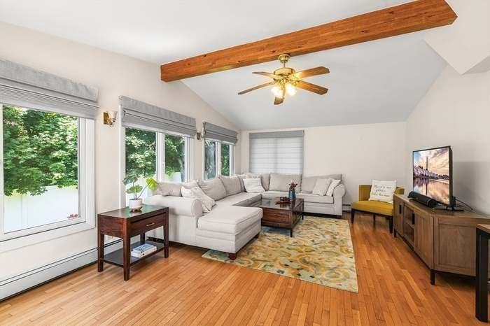 21 Bartlett Ave - Photo 7 of 20