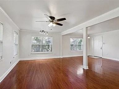 215 Citrus Rd - Photo 3 of 11