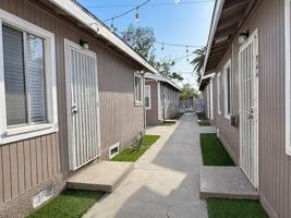 featured image of 746 Daisy Ave #1