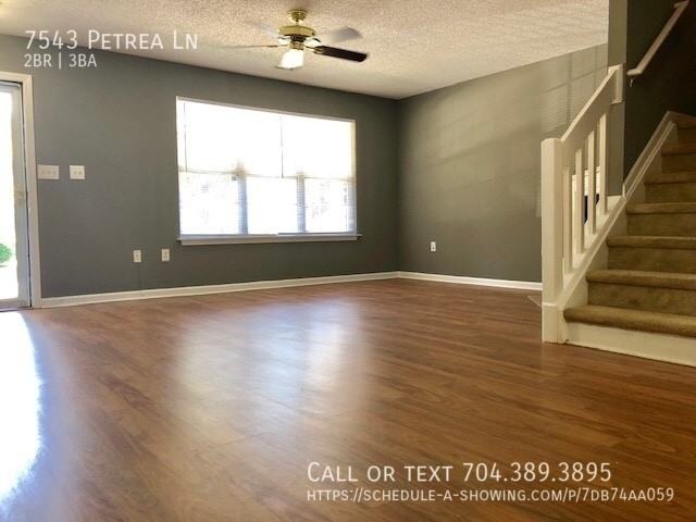 7543 Petrea Ln - Photo 3 of 24