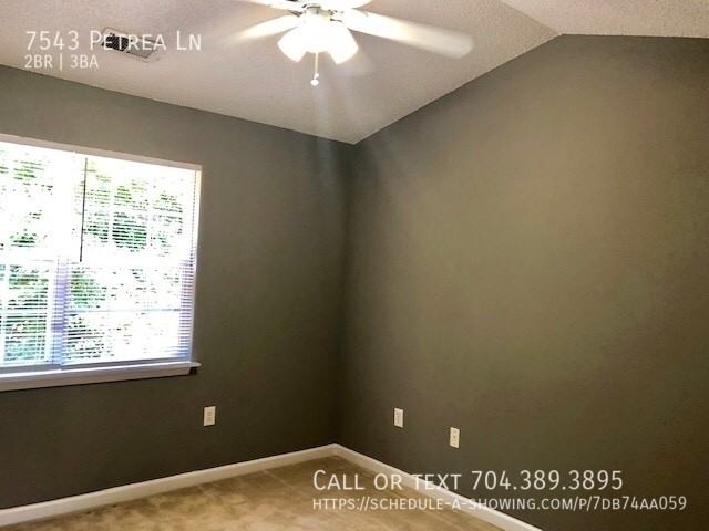 7543 Petrea Ln - Photo 6 of 24