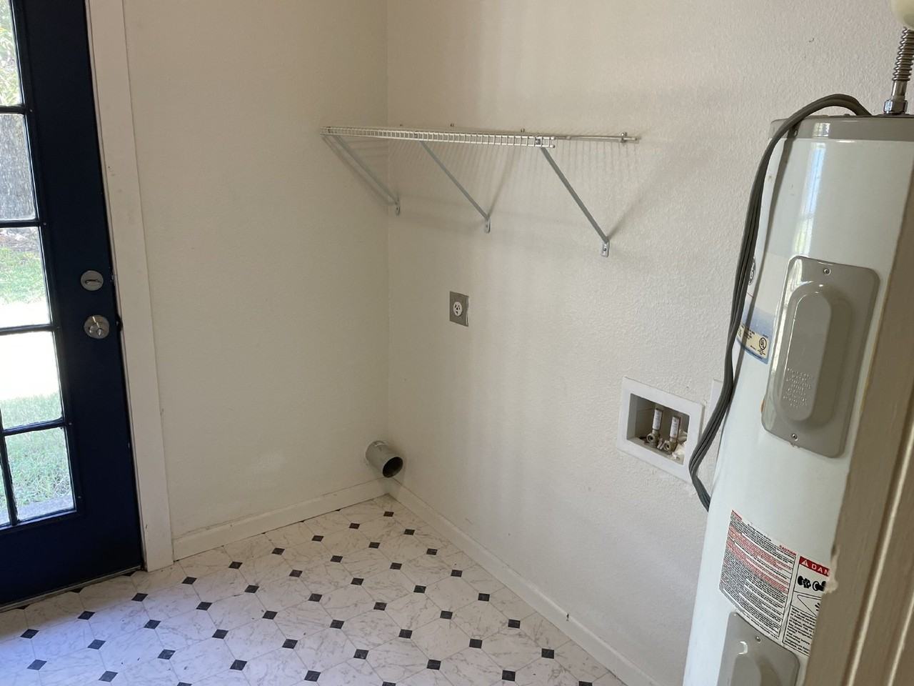 239 Taft Blvd #1 - Photo 5 of 9