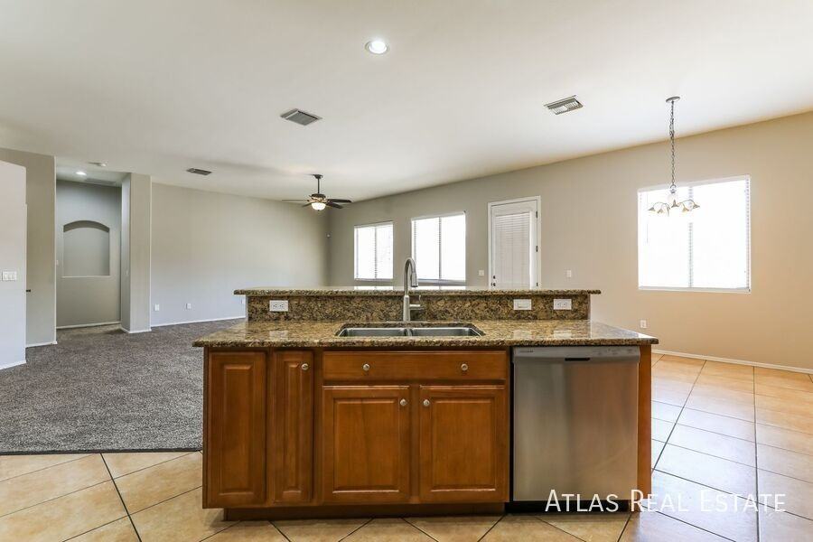 4228 E Stony Meadow Dr - Photo 7 of 20