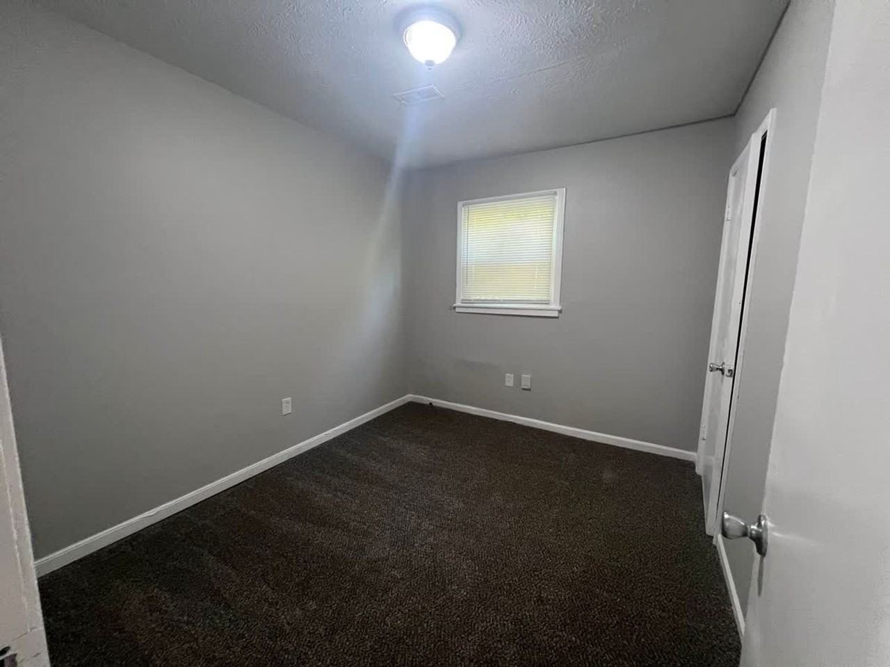 451 Chestnut St #B - Photo 3 of 6