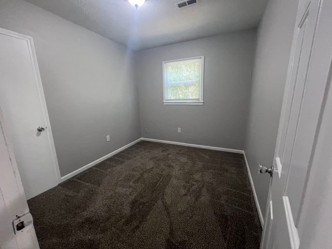 451 Chestnut St #B - Photo 4 of 6