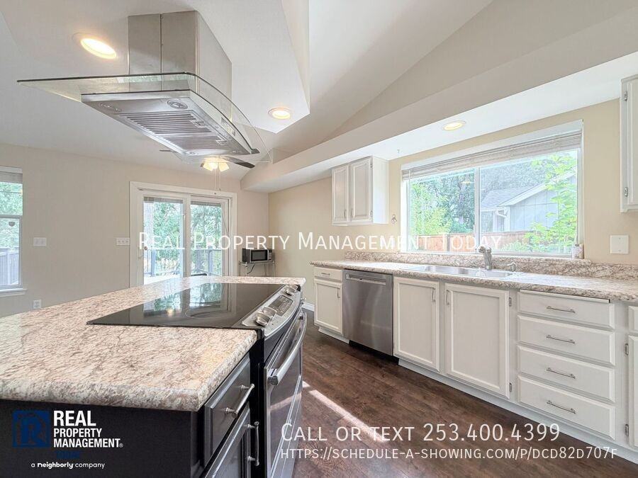 609 Cherry St E ##E. - Photo 6 of 33