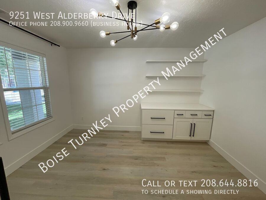 9251 W Alderberry Dr - Photo 4 of 50