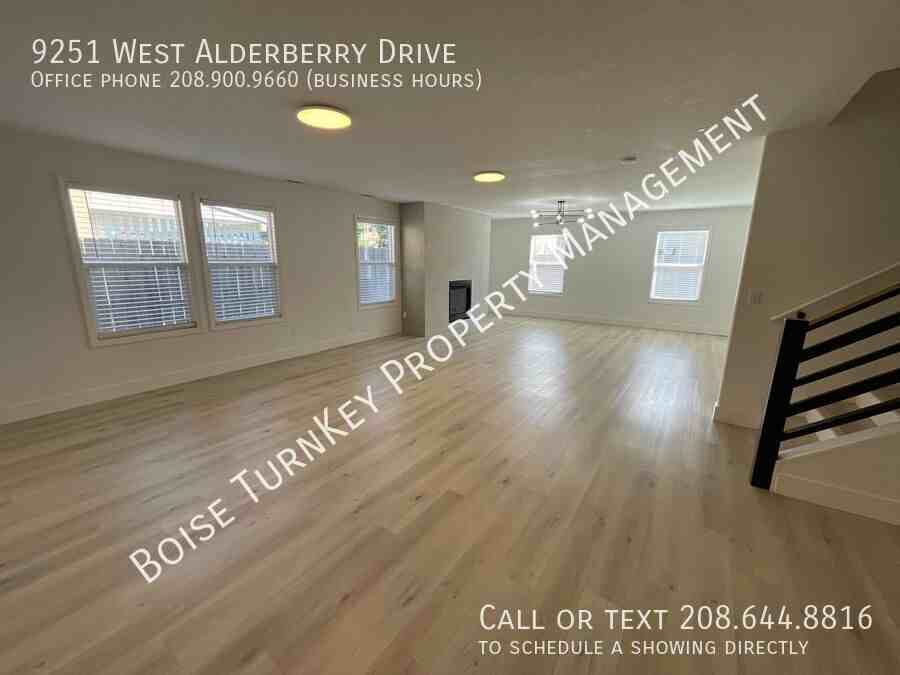 9251 W Alderberry Dr - Photo 5 of 50
