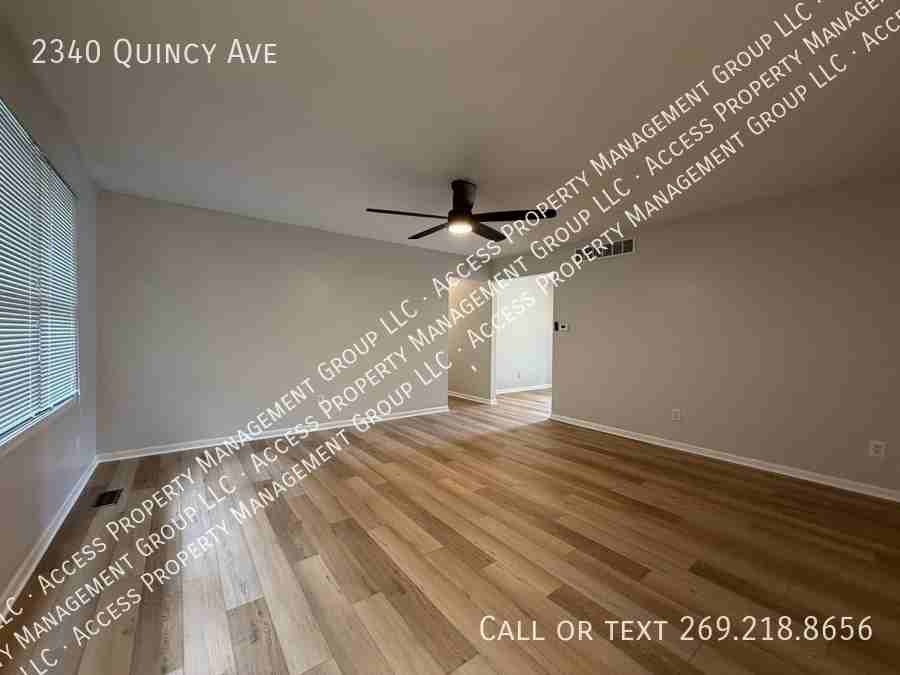 2340 Quincy Ave - Photo 2 of 29