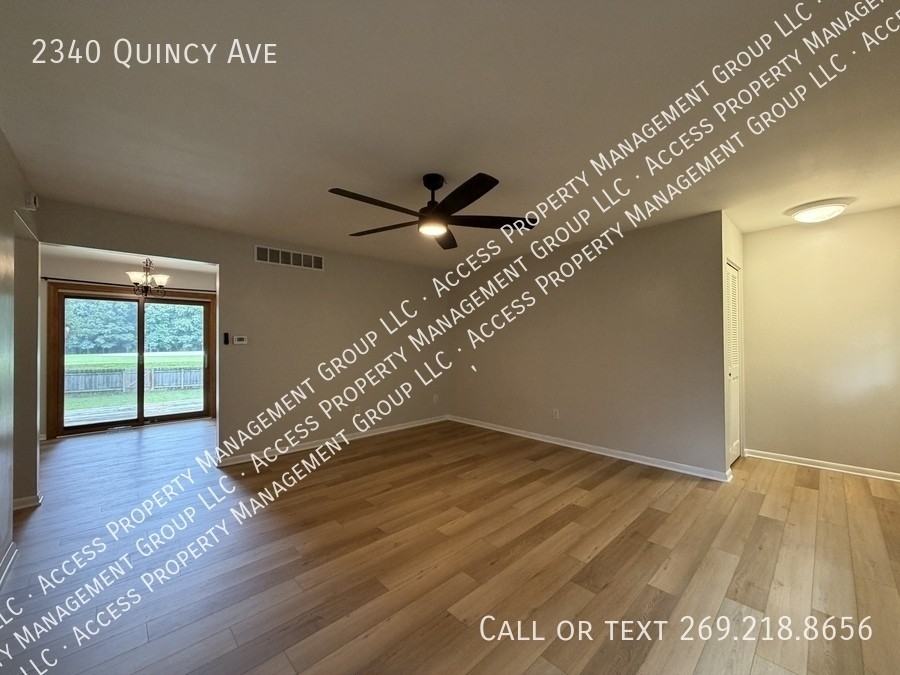 2340 Quincy Ave - Photo 3 of 29