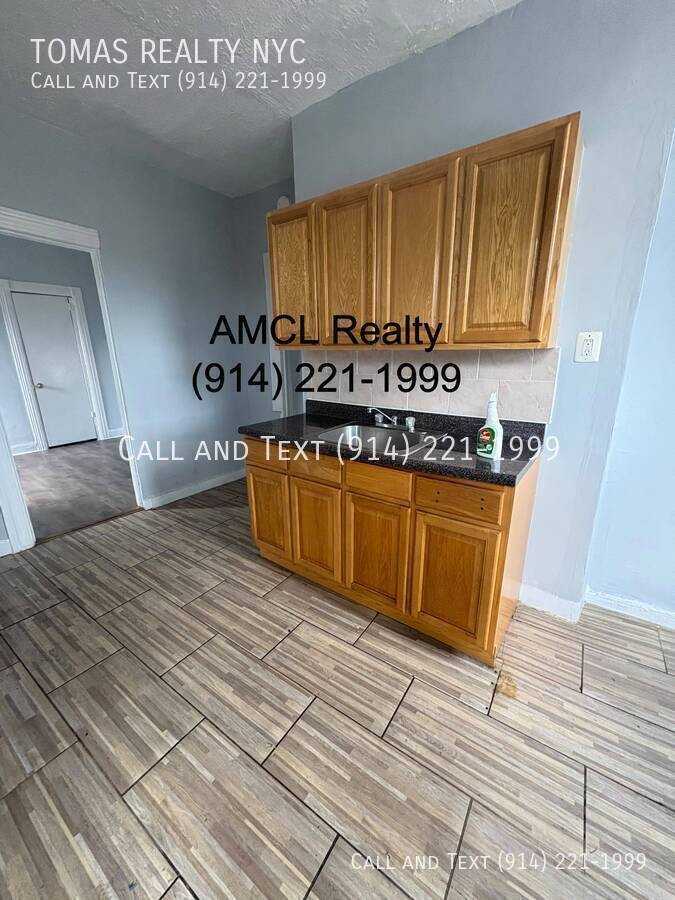 138 Orchard St, Unit #2R, Yonkers, NY 10703 #2R - Photo 2 of 6