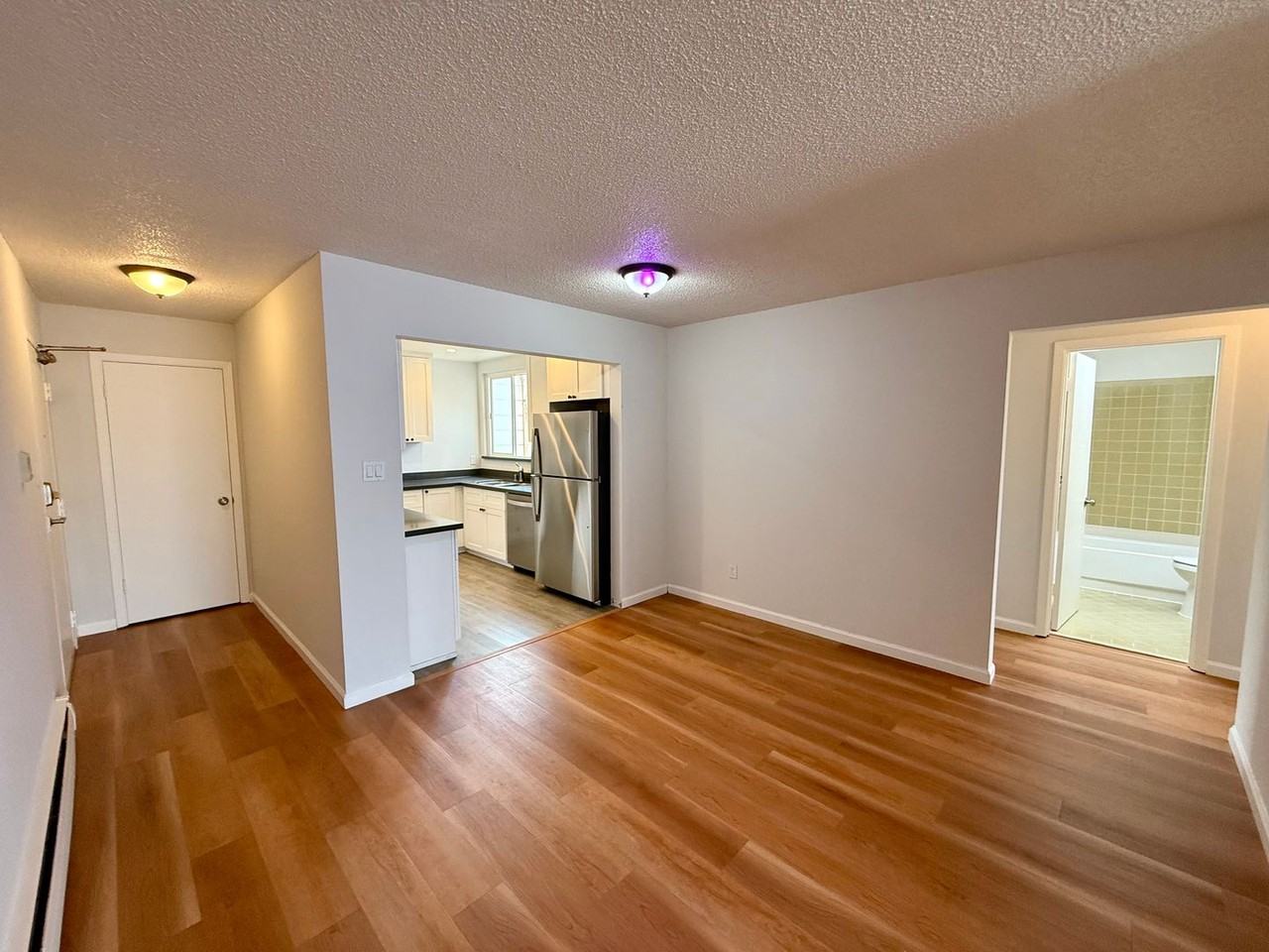 355 24th Ave - Photo 4 of 25