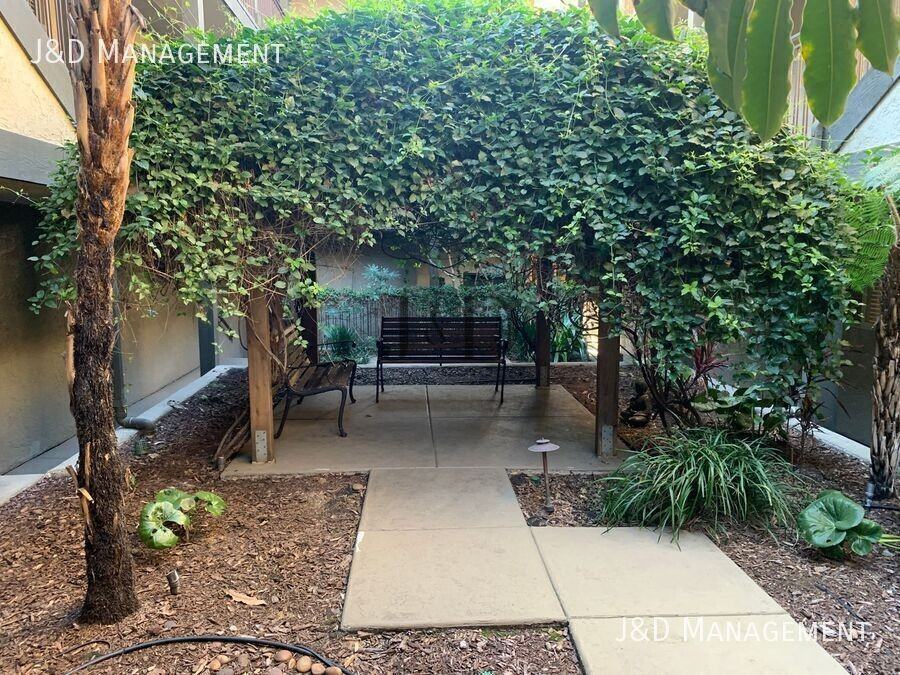 4521 55th St #22 - Photo 2 of 21