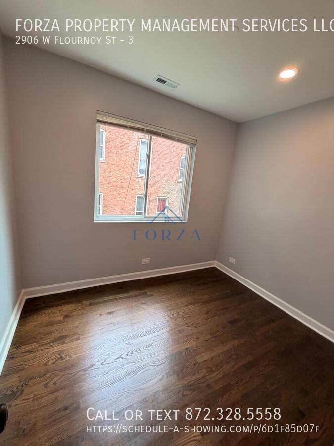 2906 W Flournoy St #3 - Photo 4 of 17