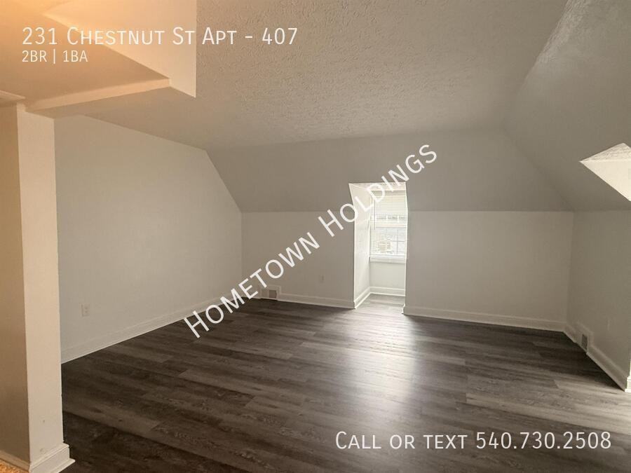 231 Chestnut St #407 - Photo 4 of 15