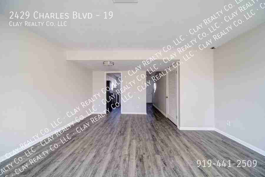 2429 Charles Blvd #19 - Photo 5 of 36