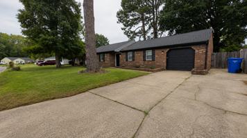 featured image of 2940 Sir Meliot Dr #1