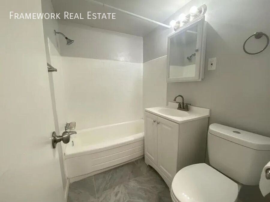 1420 Moline St #1420-105 - Photo 6 of 7