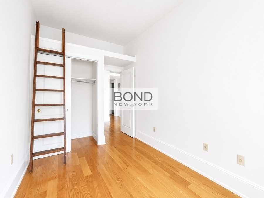 39 W 68th St #PH - Photo 6 of 8