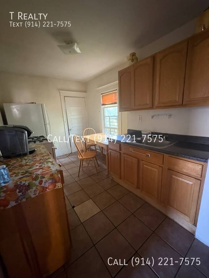 6 Landscape Ave #3 - Photo 2 of 13