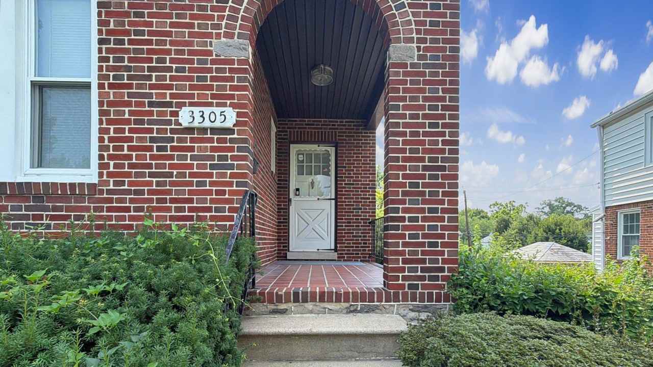 3305 Moravia Rd - Photo 2 of 32