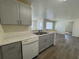 3101 S Apple St #103 - Photo 1 of 1