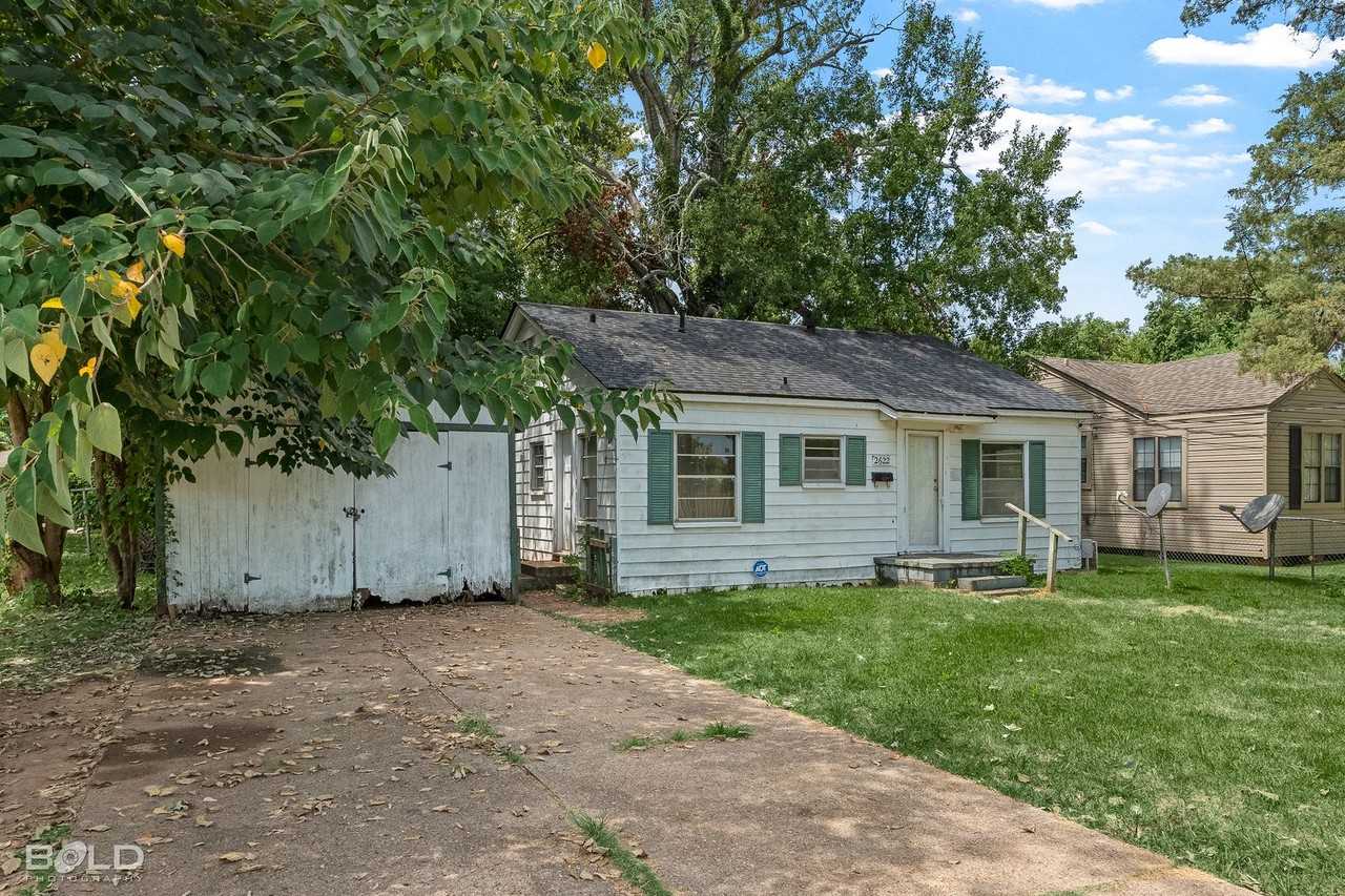 2622 Lamar St - Photo 3 of 6