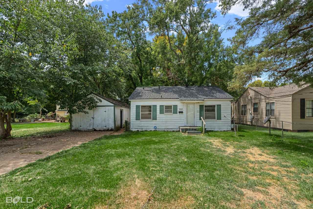 2622 Lamar St - Photo 6 of 6