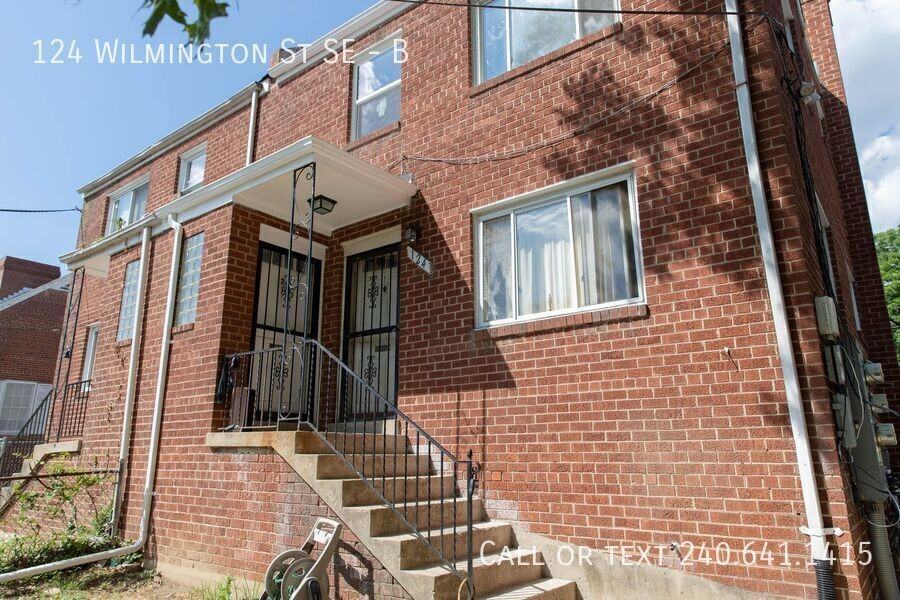 124 Wilmington Pl Se #B