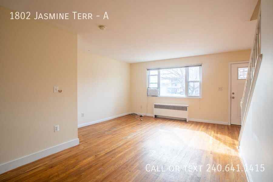 1802 Jasmine Ter #A - Photo 4 of 18
