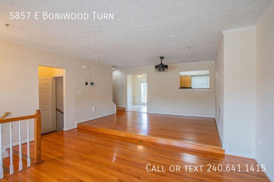 5857 E Boniwood Turn - Photo 3 of 30