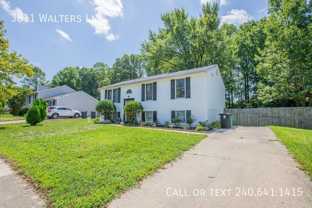 3811 Walters Ln - Photo 1 of 1