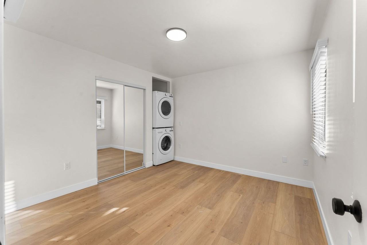 2735 Broadway #1 - Photo 7 of 24