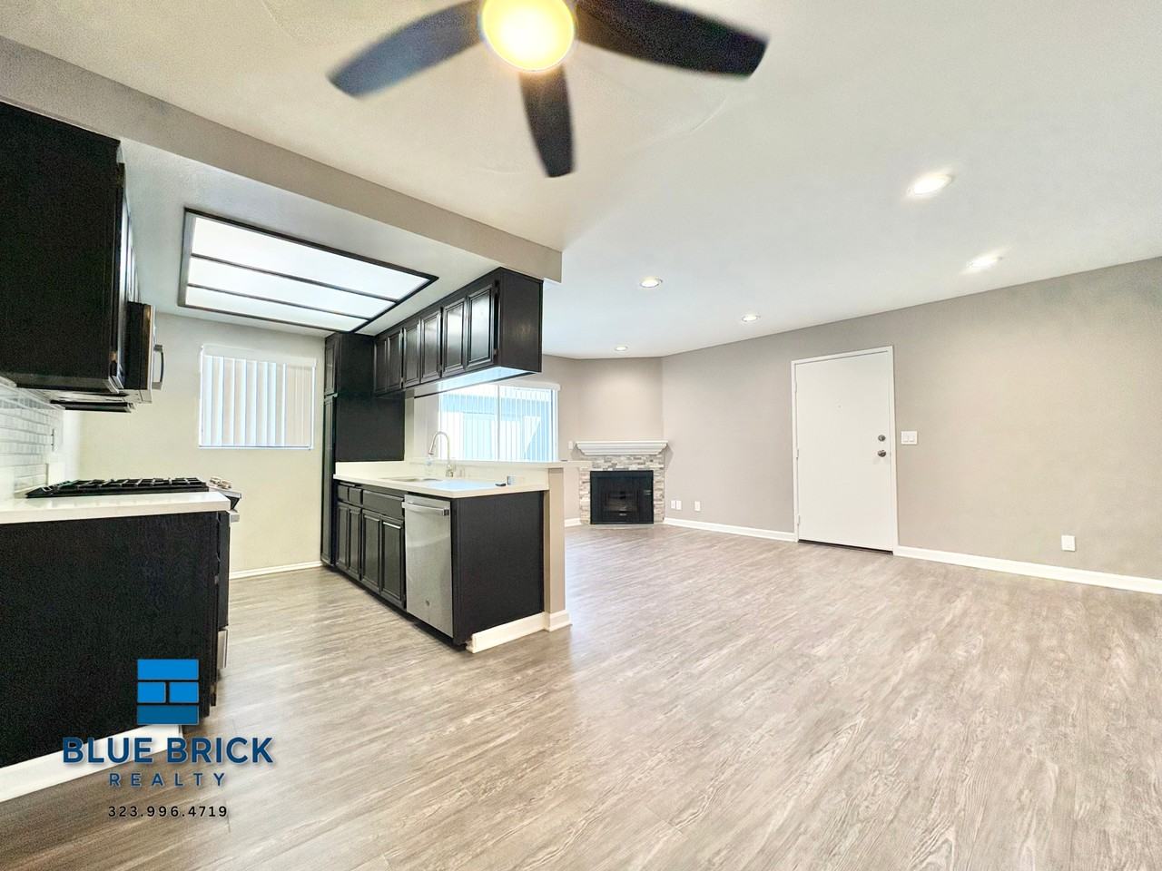 6202 Fulton Ave #202 - Photo 3 of 8
