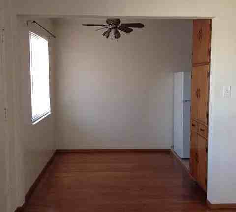 237 41st St #4 - Photo 2 of 5