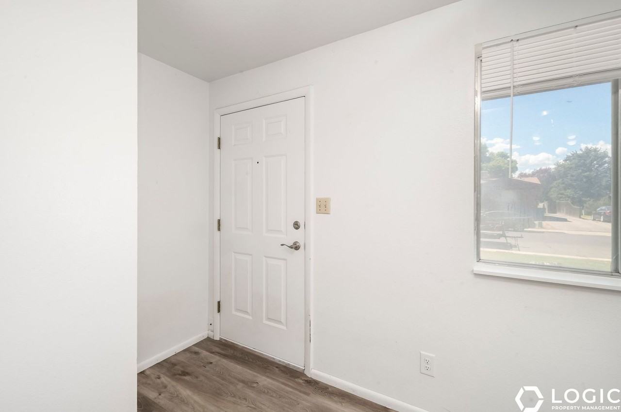 266 N 300 W #266 - Photo 3 of 14