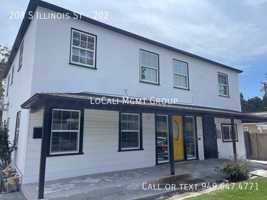 featured image of 208 S Illinois St #202