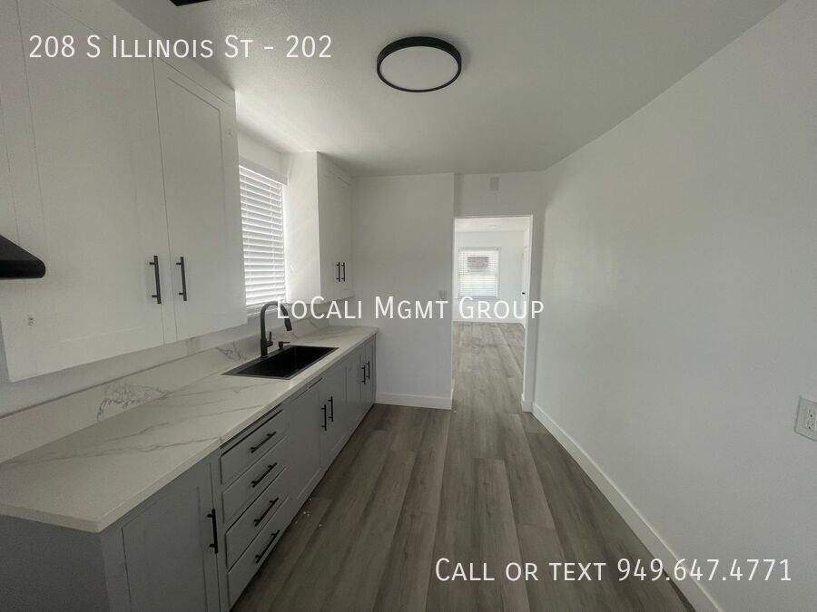 208 S Illinois St #202 - Photo 3 of 13