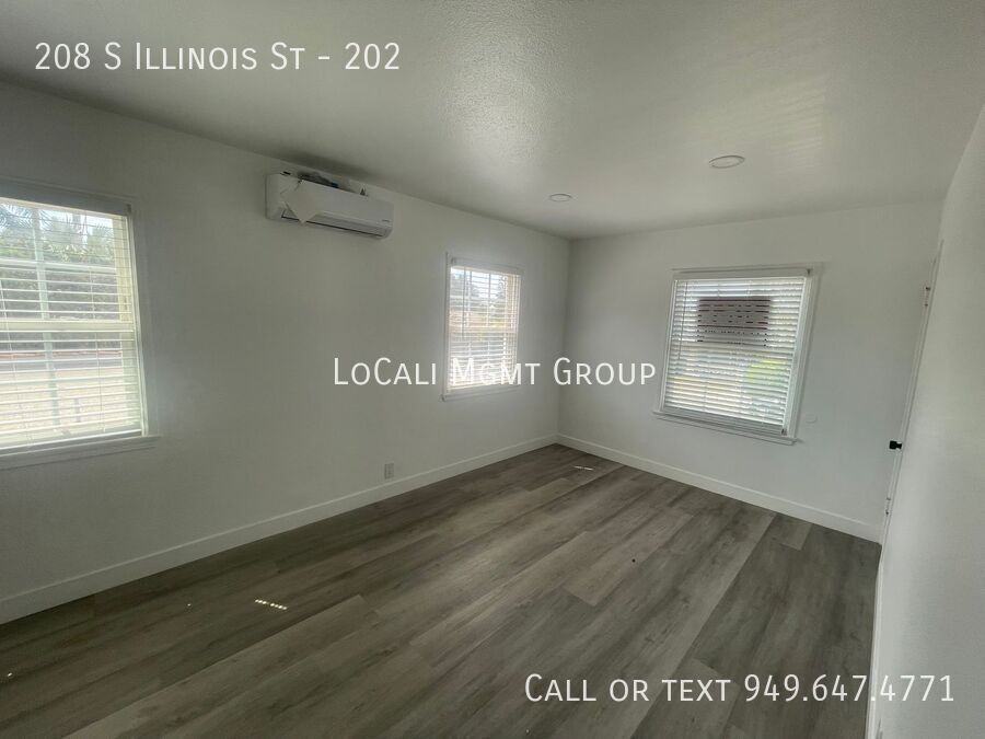 208 S Illinois St #202 - Photo 7 of 13