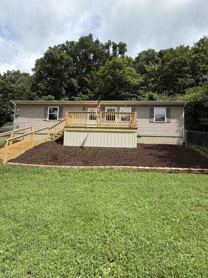 2048 Georges Creek Rd - Photo 2 of 12